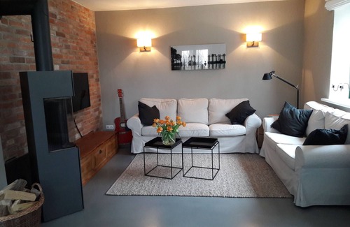 Hogsdorf Otro | Bonita granja de descanso renovada en Holstein, Suiza, cerca del mar Báltico, naturaleza pura