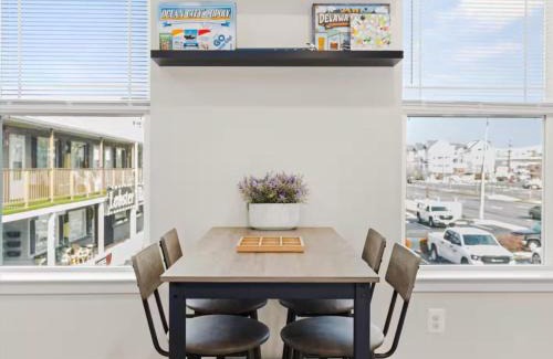 Caine Woods Casa | Low Tide Landing