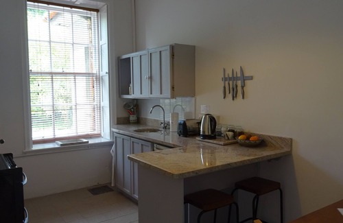 Tuam Otro | Apartamento inferior - Castillo de GalwayHacket House Ala inferior oeste