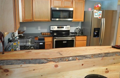 Spencer Apartamento | Lower creekside ReTREEt