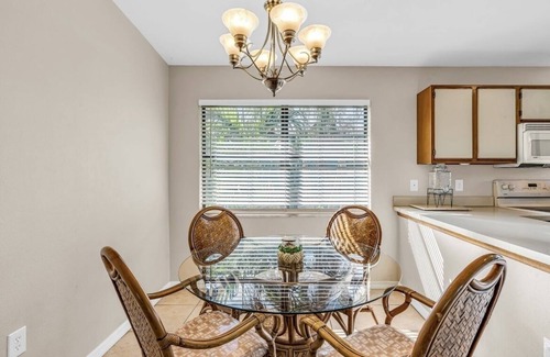 Eden Pines Casa | Lower Keys on quiet canal front w/boat lift, screened-in porch & Pets Welcome!
