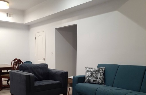 Tucker Casa | Lower level luxury & forest view. Near 285 perimeter & 78.