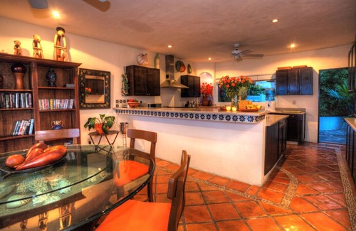 Colonia 5 de Diciembre Villa | Impresionantes vistas al océano desde todas las habitaciones: personal completo para mimar a la comunidad tranquila
