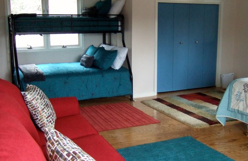 Ames Cama Y Desayuno | Loya's Little House Bed & Breakfast