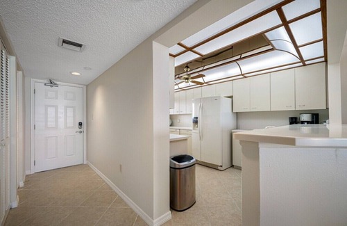 Sand Key Condominio | LT 602 Amazing Deal on Sand Key Beach!
