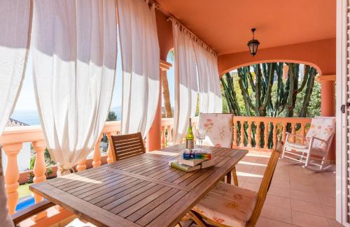 El Candado Villa | LU&CIA VILLA CANDADO