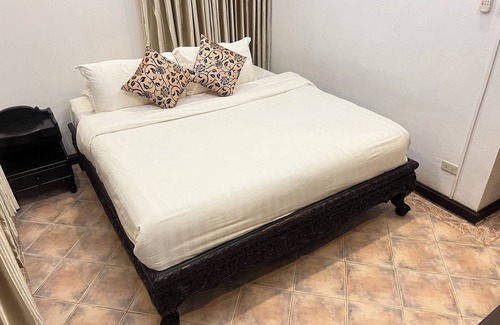 Luang Prabang Casa | Luang Prabang Bakery & Guest House