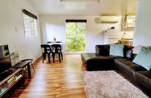 North Maleny Casa | Studio @ LP Montville