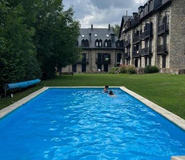 Taull Apartamento | Lujo y vistas - hidromasaje, fuego y piscina en la montaña - Herbasabina 5