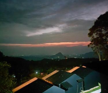 Cibodas Otro | Luma Senja Villa & Cabin