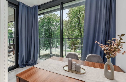 Zoliborz Apartamento | Lumina spacious apartments with parking in Warsaw