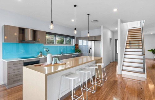 Silverwater Casa | Luminara Lago 6br Waterfront Retreat with Pool at Silverwater