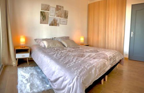Sablon Apartamento | Lumineux et cosy, avec parking, 2 mn gare, 2mn Muse, 5mn centre