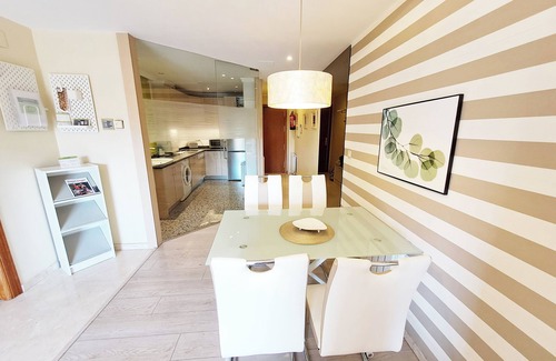 Zaidin Apartamento | Luminoso Apartamento a 10 Minutos del Centro. Terraza y Vistas a la Montaña