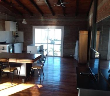 Granadero Baigorria Apartamento | Luminoso Loft cercano rio Grdro Baigorria - Cochera opcional