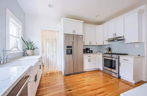 Park Mesa Heights Casa | Luminous 3-Bedroom with Serene Backyard