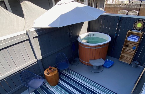 Old Town Apartamento | Luminous and comfy apartment in Old Torrance