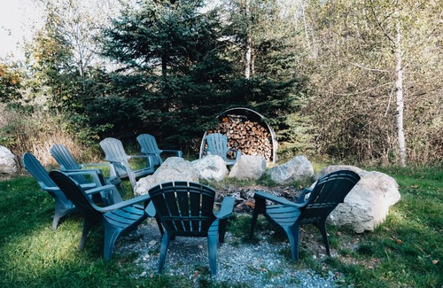 Sainte-Marguerite Chalet De Esquí | Luna-Cloud Chalet: river, adventure, AC, Wi-Fi, BBQ, pet-friendly. Ideal for gro