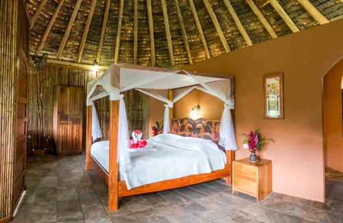 Carate Cabina | Luna Lodge