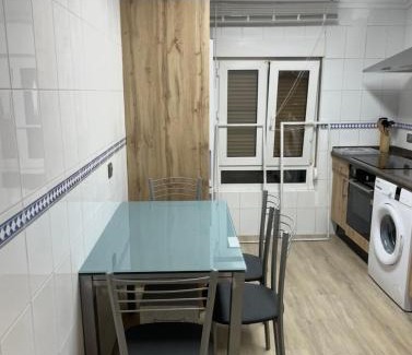 Mansilla de las Mulas Apartamento | Luna- Mansilla VUT-LE-1322