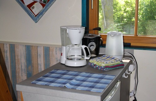 Hanshagen Cabina | Hut Lundholm en el campo y cerca del Bodden