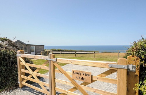 Widemouth Bay Cabaña | Lundy View Chalet