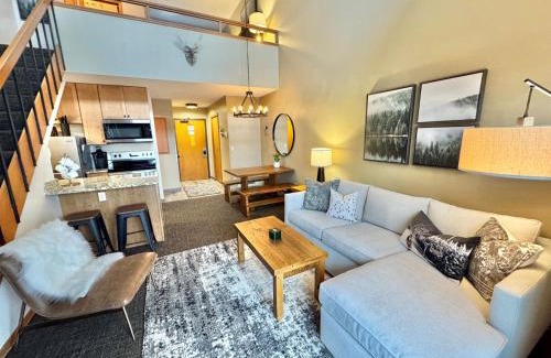 Lutsen Casa | Lutsen Mtn Ski in Ski out Gorgeous Views of Moose Mtn