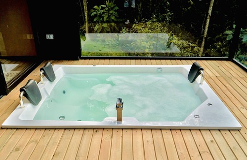 Marinilla Cabina | Luum Glamping by Roots Rentals