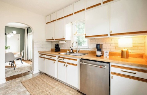 Rochester Casa | Lux 3 BR mins to Mayo & Dwtwn I Charming Haven