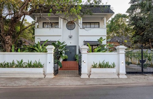 Siolim Casa | Lux 3BR Villa in Siolim 4km to Beach Wadi House