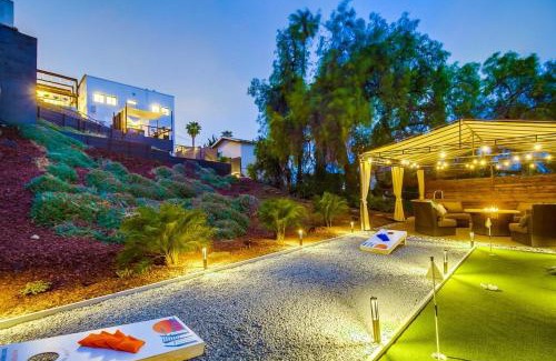 Middletown Casa | Lux Escape 1: Views Hot Tub Games Safari Tent