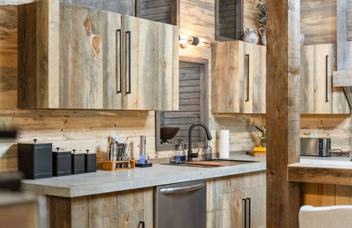 Marshall Casa | Lux Family Lodge Boulder H/T Near Buffalo River