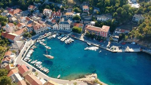 Jablanac Hotel | Lux Hotel Pansion