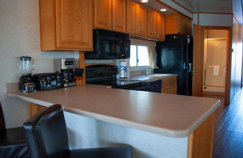 Page Alquiler De Eote | Lux Houseboat on Lake Powell just 15 minutes from the Antelope Slot Canyons