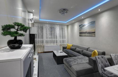 Novi Sad Apartamento | Lux Ivan with Free Private Parking