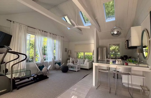 Village of East Hampton Casa | LUX KING Suite East Hampton Village Estate SOH