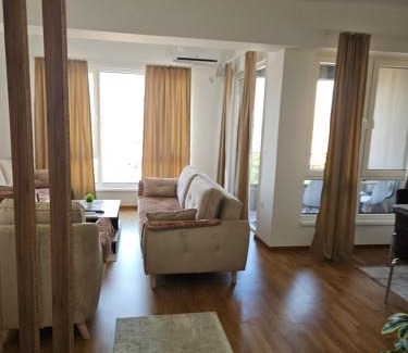 Petrovec Apartamento | Lux Mimi Apartments