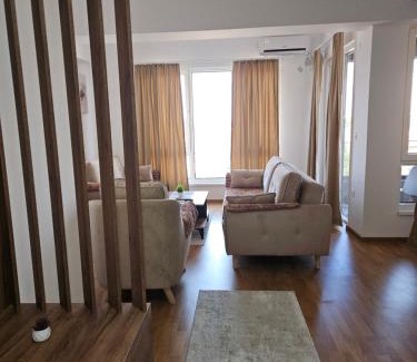Petrovec Apartamento | Lux Mimi Apartments