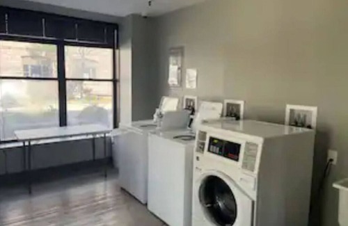 Downtown Apartamento | Lux Studio54 on Phillips,Kitchennette+Coffee