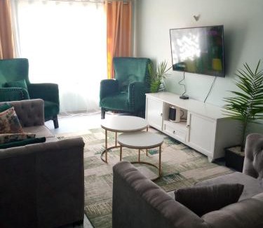 Hospital Apartamento | Lux Suites Milimani Business Apartments Nakuru