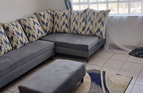 Riruta Apartamento | Lux Suites zahara Gardens Apartments