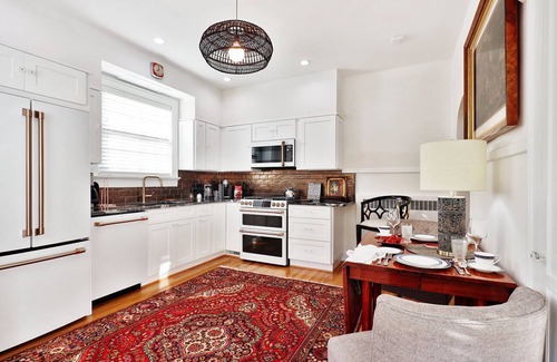 Greer Cabaña | Luxe 2BR home beside downtown historic district Greer, SC