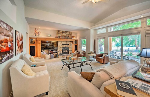 Collister Casa | Luxe Boise Home w/ Patio: Golf, Hike, Explore