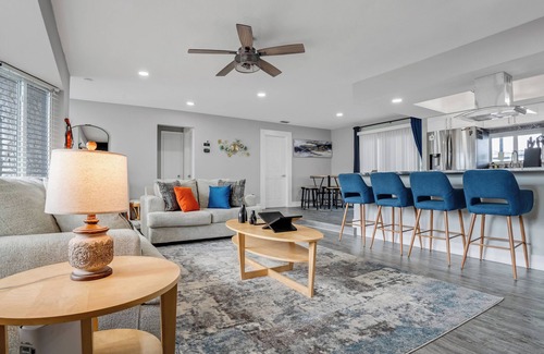 Lauderdale Lakes Casa | Luxe by Jenn 3BR Retreat w/ Heated Pool