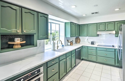 Sunridge Estates Casa | Luxe Home w/ Detached Casita & Furnished Patio!