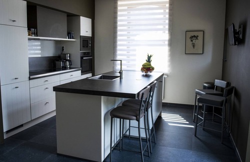 Spa Casa | Luxe Home with Hot Tub & Sauna