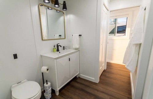 National Harbor Alquiler De Eote | Luxe Houseboat: Majestic Sunsets with 360 Views