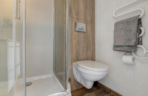 Grou Alquiler De Eote | Luxe houseboat Smûk