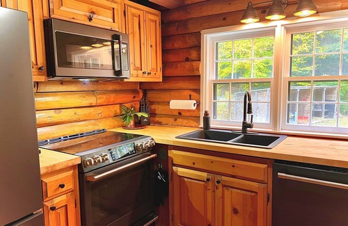 Campton Cabina | Luxe Log Cabin Under the Stars