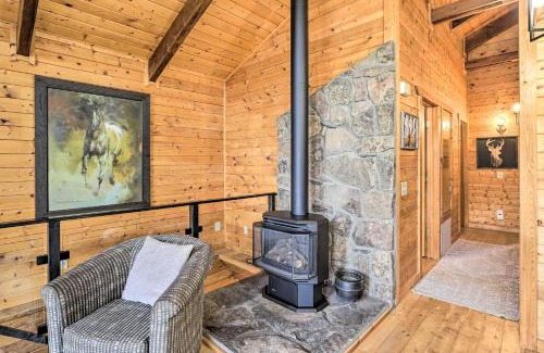 Twin Creek Village Casa | Luxe Pagosa Springs Cabin with Sauna and Hot Tub!